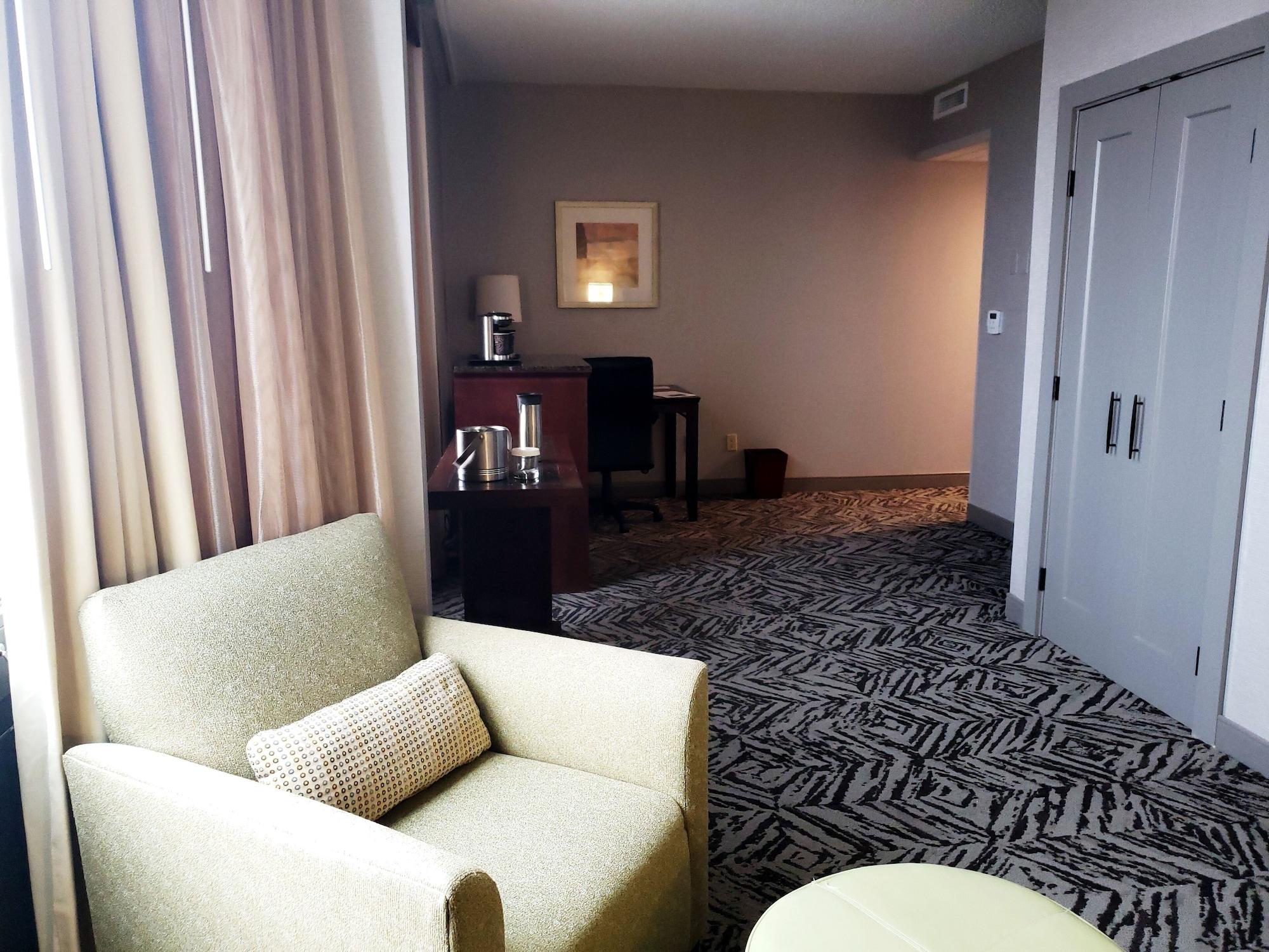 Doubletree By Hilton Hotel & Executive Meeting Center Omaha-Downtown מראה חיצוני תמונה