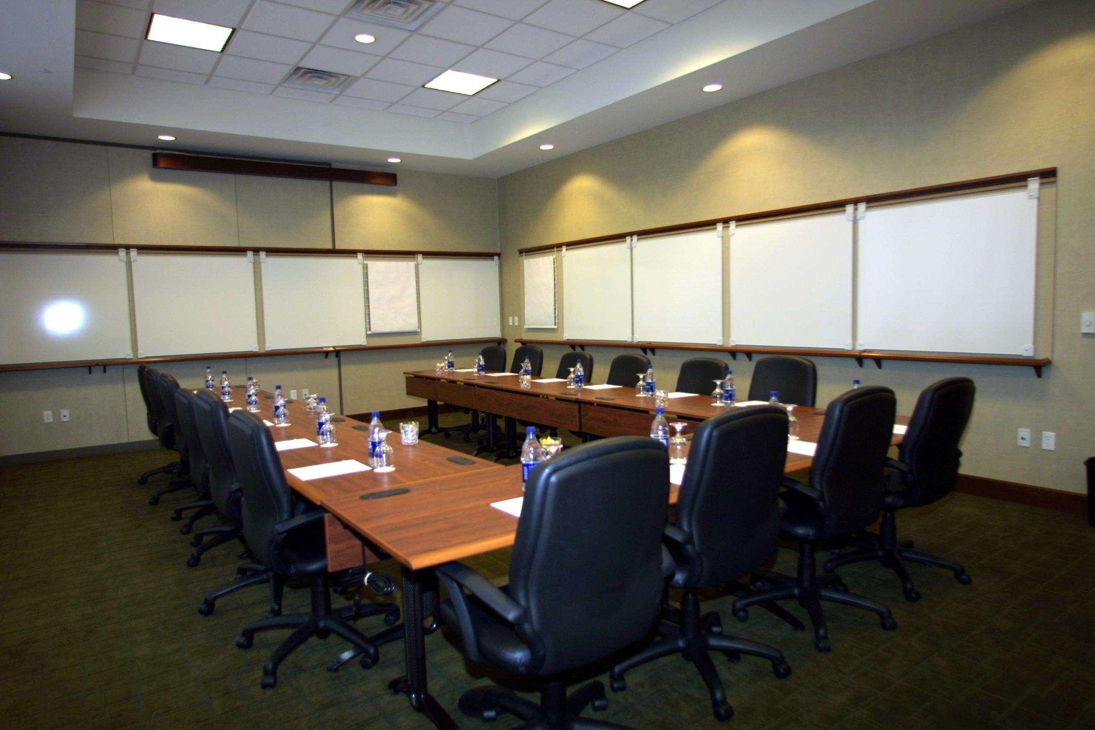 Doubletree By Hilton Hotel & Executive Meeting Center Omaha-Downtown מתקנים תמונה