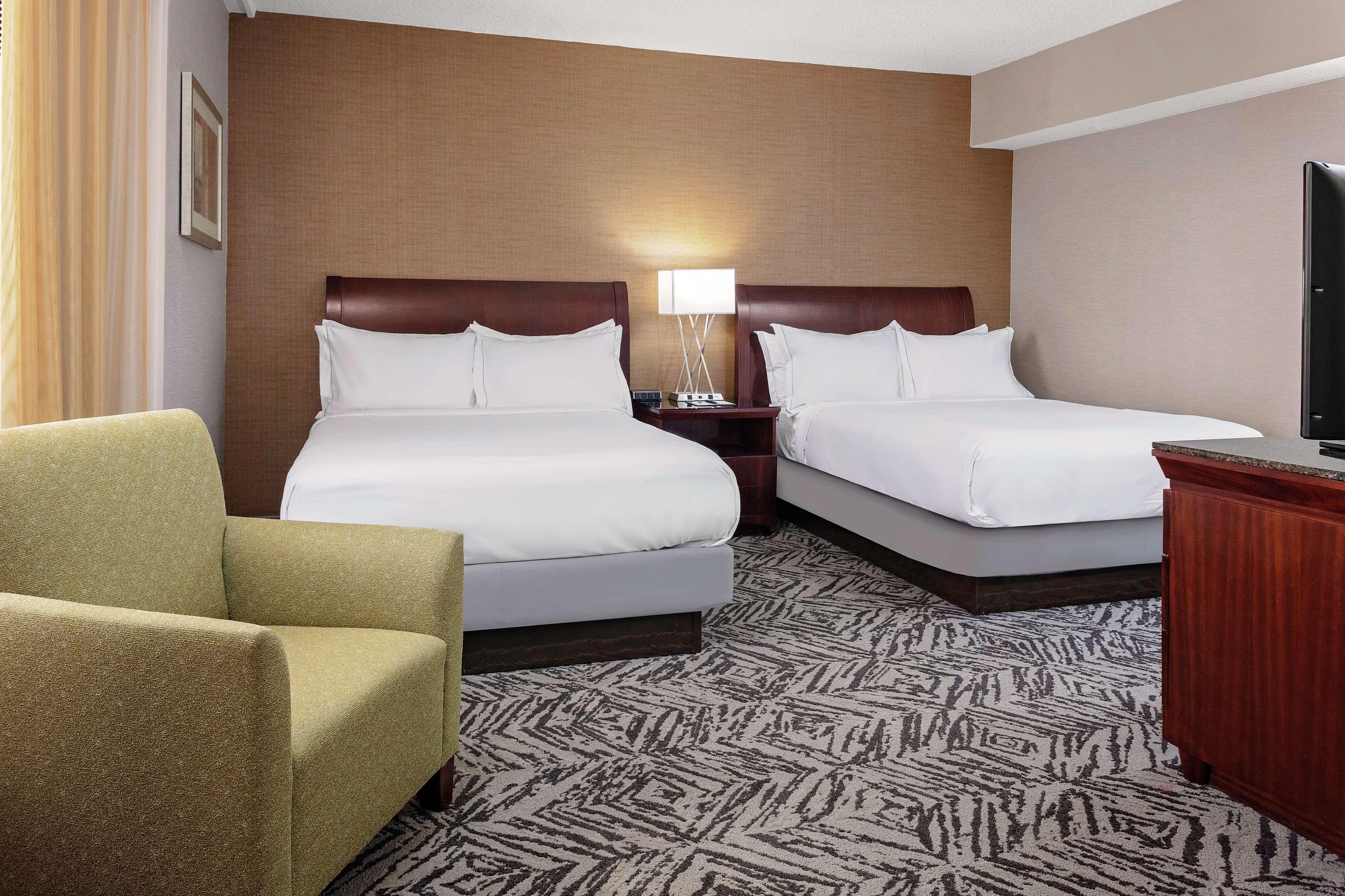 Doubletree By Hilton Hotel & Executive Meeting Center Omaha-Downtown מראה חיצוני תמונה