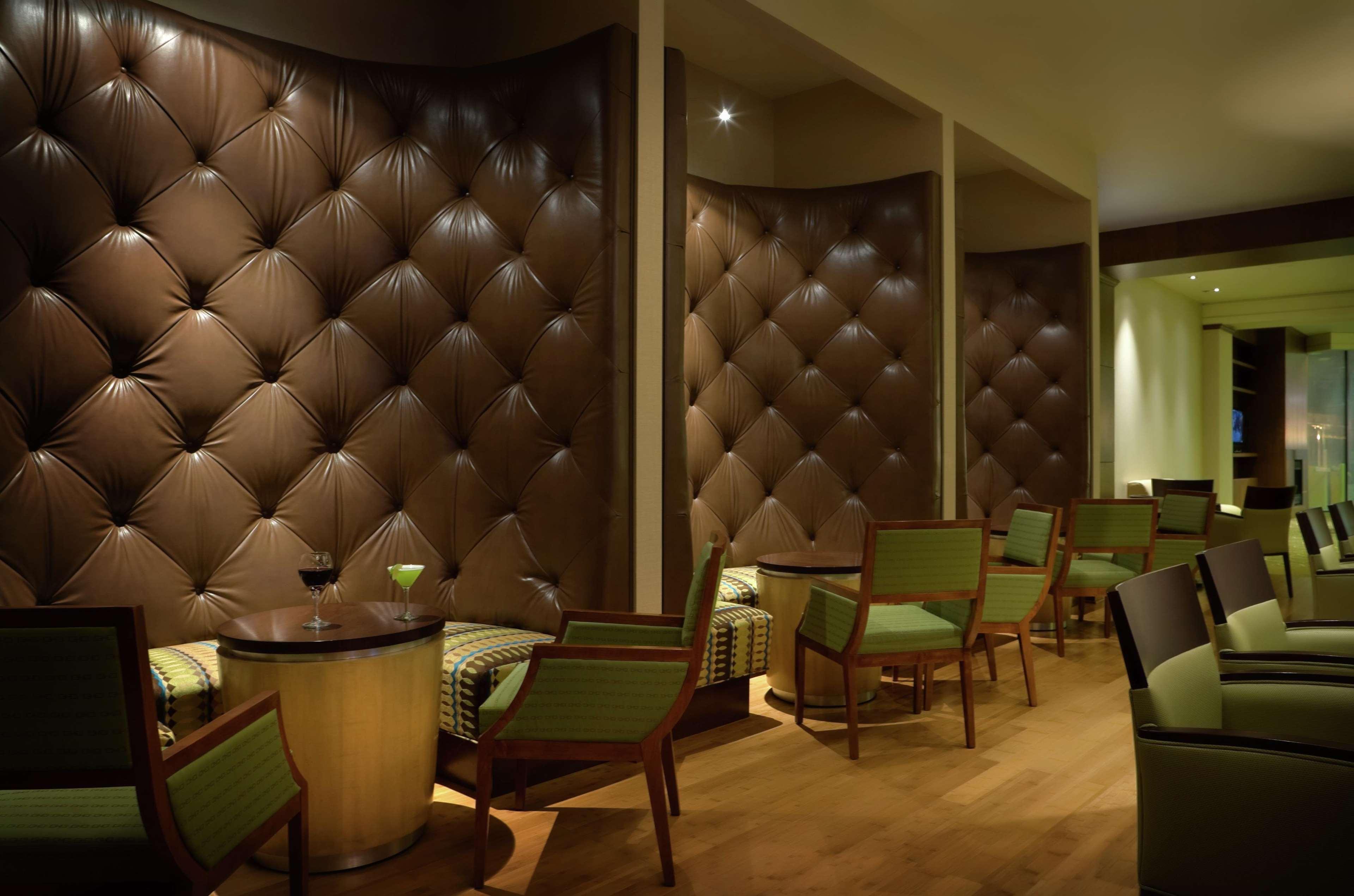 Doubletree By Hilton Hotel & Executive Meeting Center Omaha-Downtown מראה חיצוני תמונה